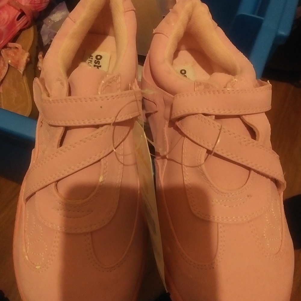 Oshkosh shoes